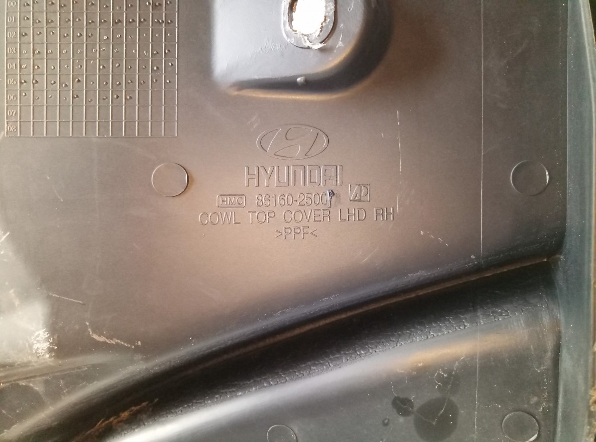 Жабо Hyundai Accent  на Hyundai Accent 