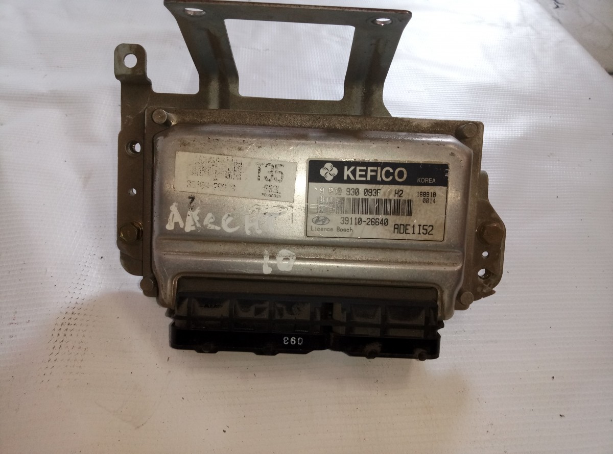  Блок управления двигателем Hyundai Accent     3911026640 на Hyundai Accent 