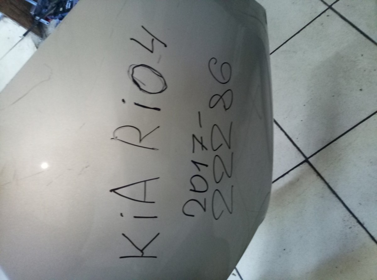 Бампер задний Kia Rio 4  на Kia Rio 4