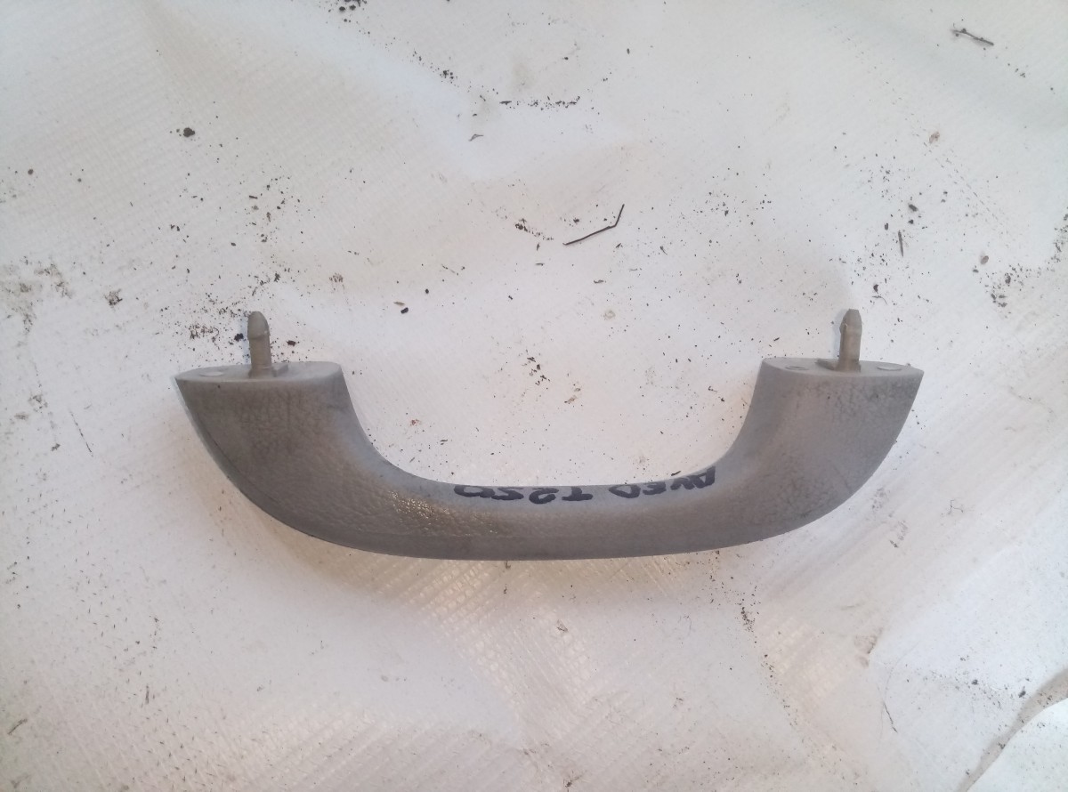 Ручка потолочная Chevrolet Aveo T250 на Chevrolet Aveo T250