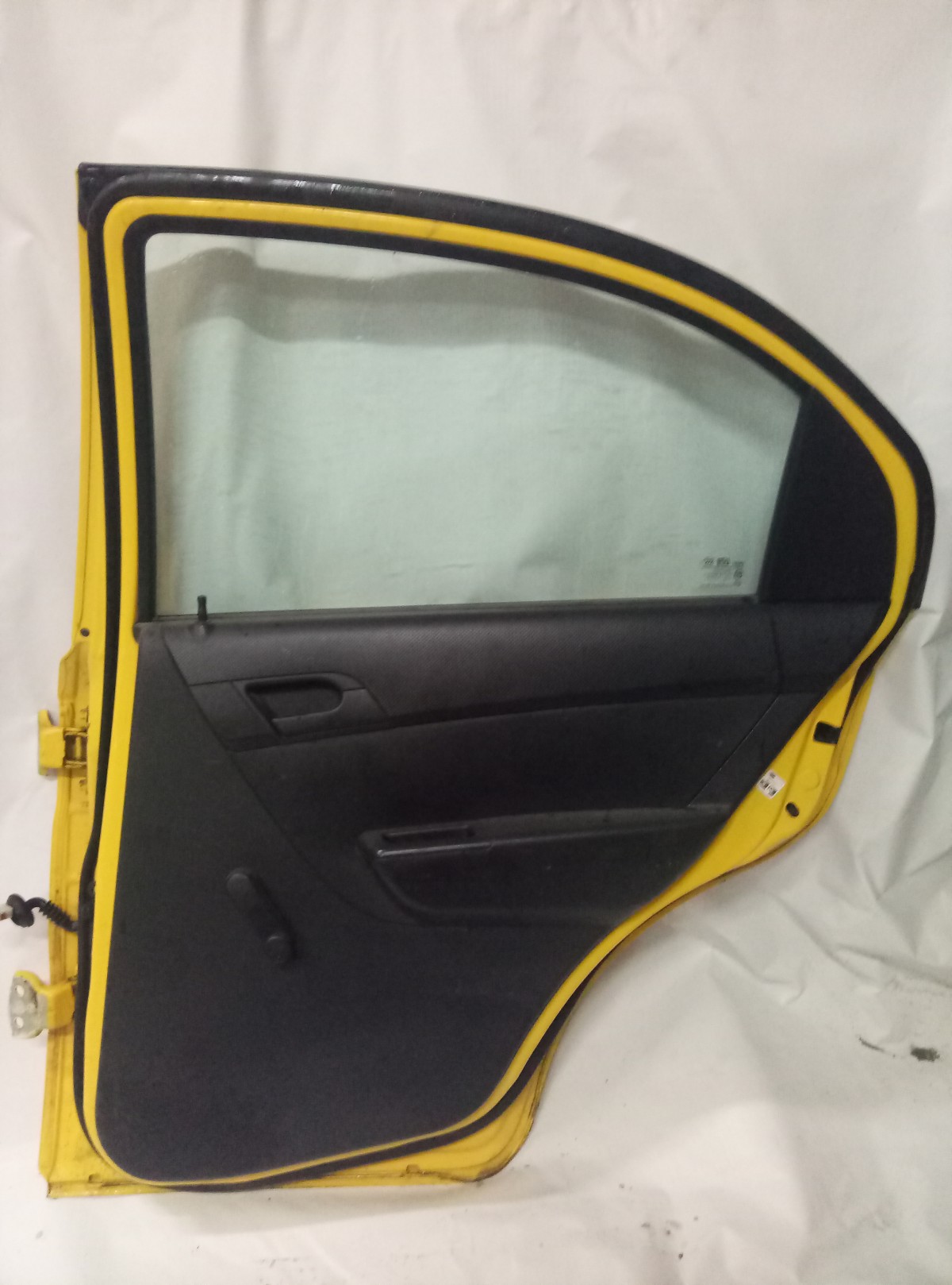 Дверь задняя правая Chevrolet Aveo T250 на Chevrolet Aveo T250