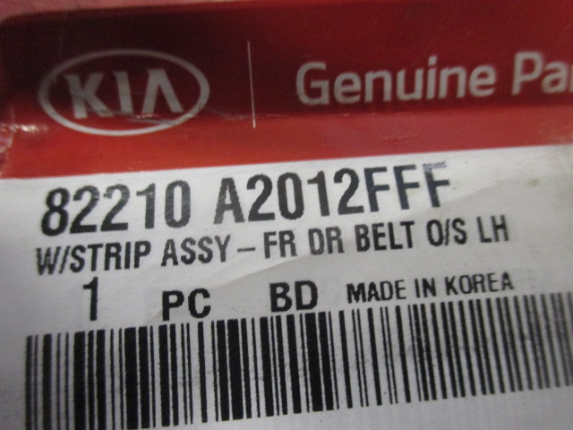 Уплотнитель стекла двери Kia Ceed (JD) 2012-2015 на Kia Ceed (JD)