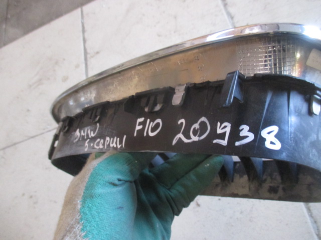 Решетка радиатора BMW 5-Series(F10,F11,F07) 2009-2013   7340320 на BMW 5-Series(F10,F11,F07)