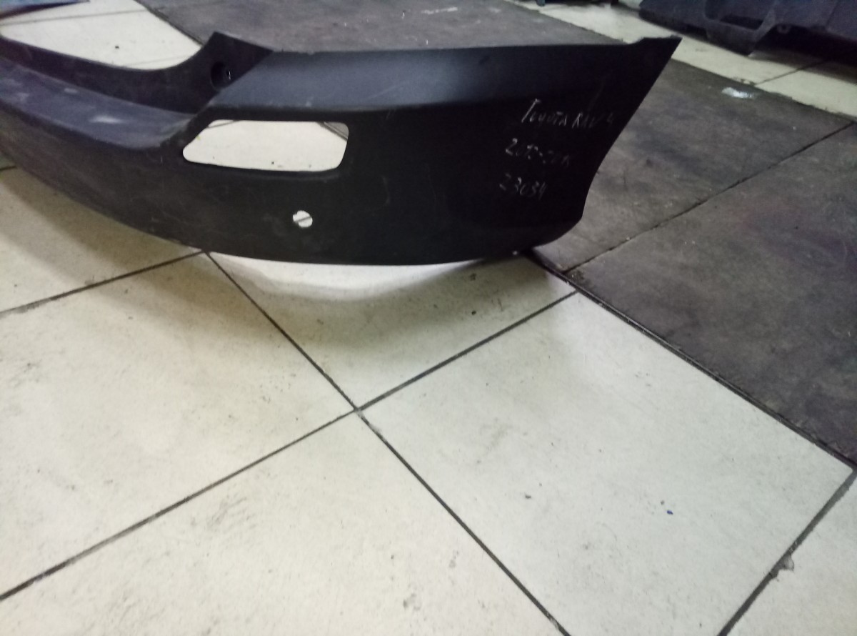 Бампер задний Toyota RAV4   5215942190 на Toyota RAV 4  (CA40)