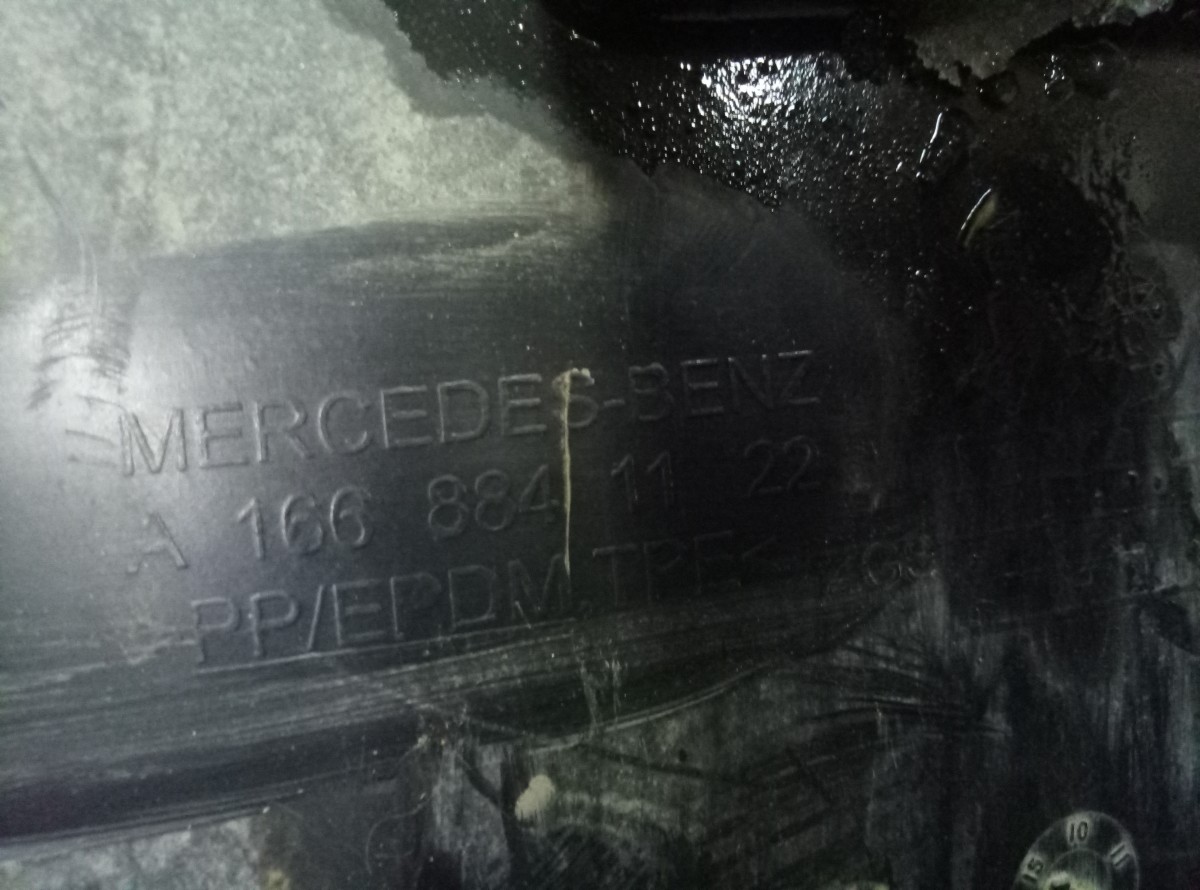 Локер передний левый Mercedes-Benz ML W166 на Mercedes-Benz M-Class W166