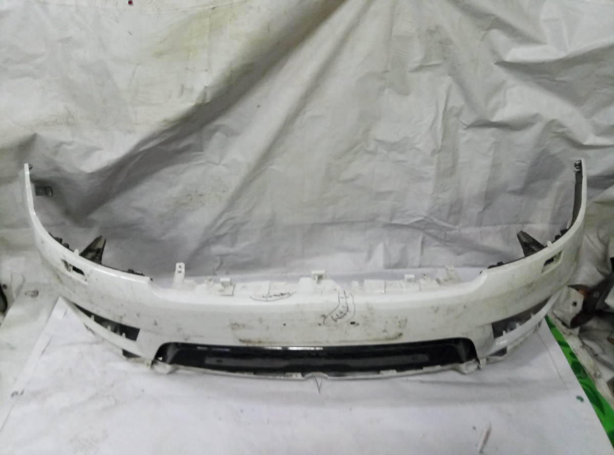 Бампер передний Land Rover Range Rover Sport 2017   LR113284 на Land Rover Range Rover Sport  (L320)