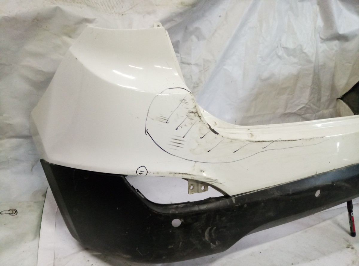 Бампер задний Hyundai Ix35 866112Y000 на Hyundai ix35 