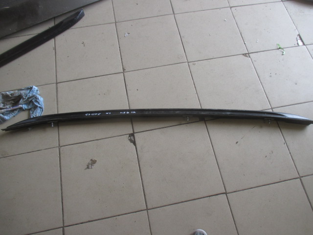 Рейлинг левый (планка на крышу) BMW X1 (E84) 2009-2012 на BMW X1 (E84)