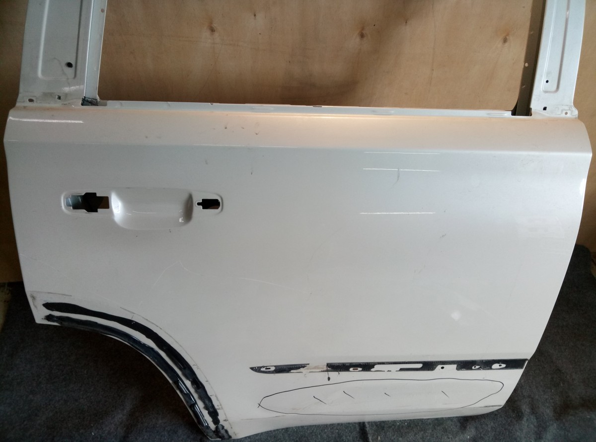 Дверь задняя правая Chevrolet Tahoe  на Chevrolet Aveo T200