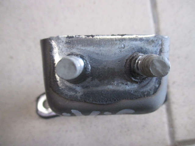 Петля двери задней Suzuki SX4 (Classic) 2006-2009 на Suzuki SX4 (Classic)
