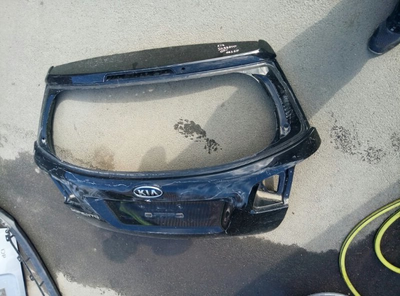 Дверь багажника Kia Sorento 2 (XM) 2009-2012 на Kia Sorento 2 (XM)