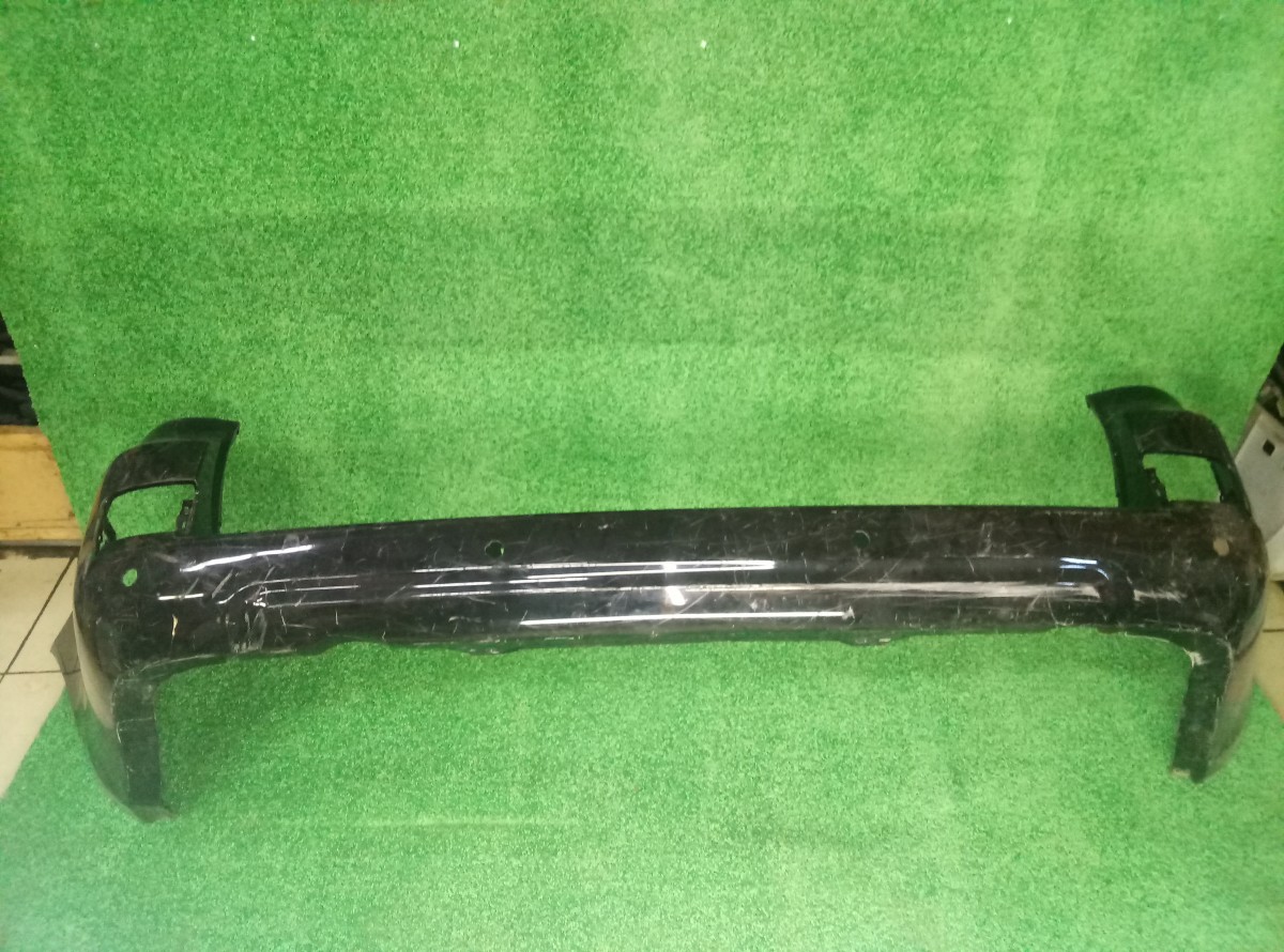 Бампер задний Toyota Land Cruiser 200 на Toyota Land Cruiser 200