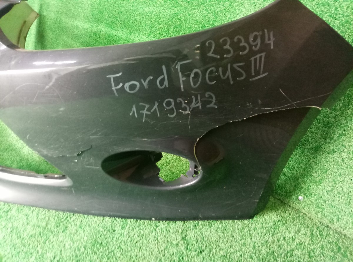 Бампер передний Ford Focus 3 на Ford Focus 3