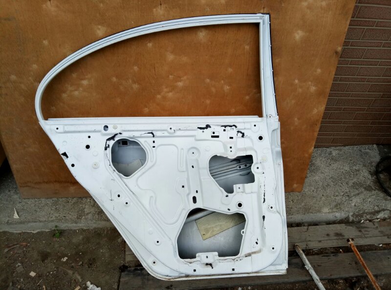 Дверь задняя левая Geely Emgrand EC7  2009-н.в. на Geely Emgrand EC7 