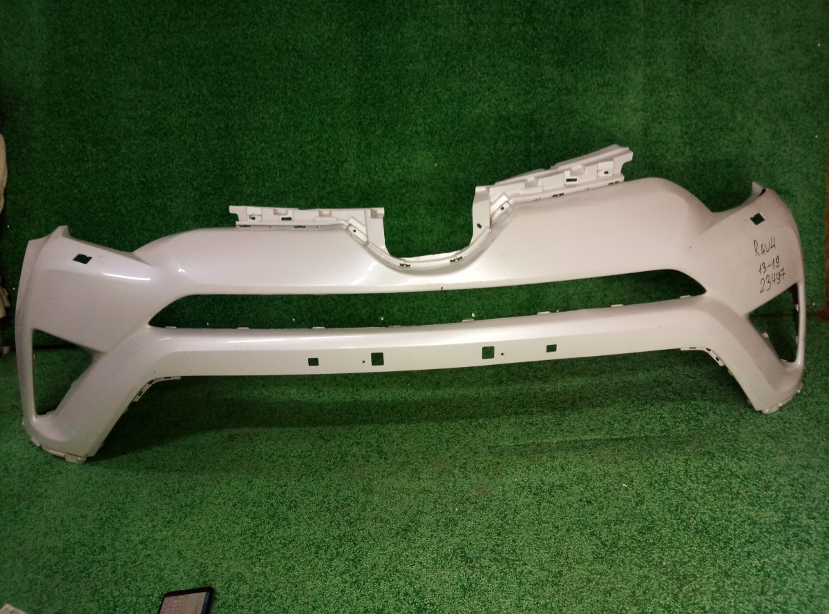 Бампер передний Toyota Rav 4 (A40) на Toyota RAV 4  (CA40)
