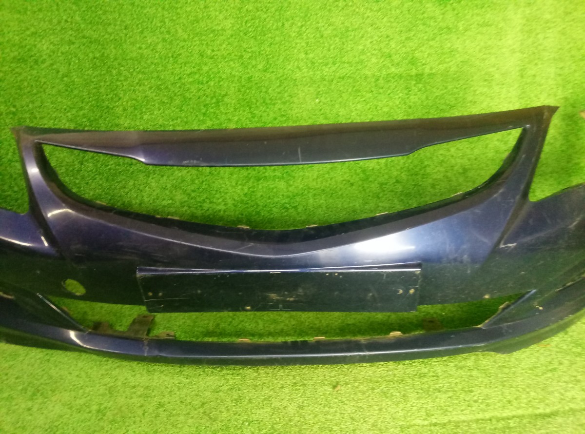 Бампер передний Hyundai Solaris на Hyundai Solaris 