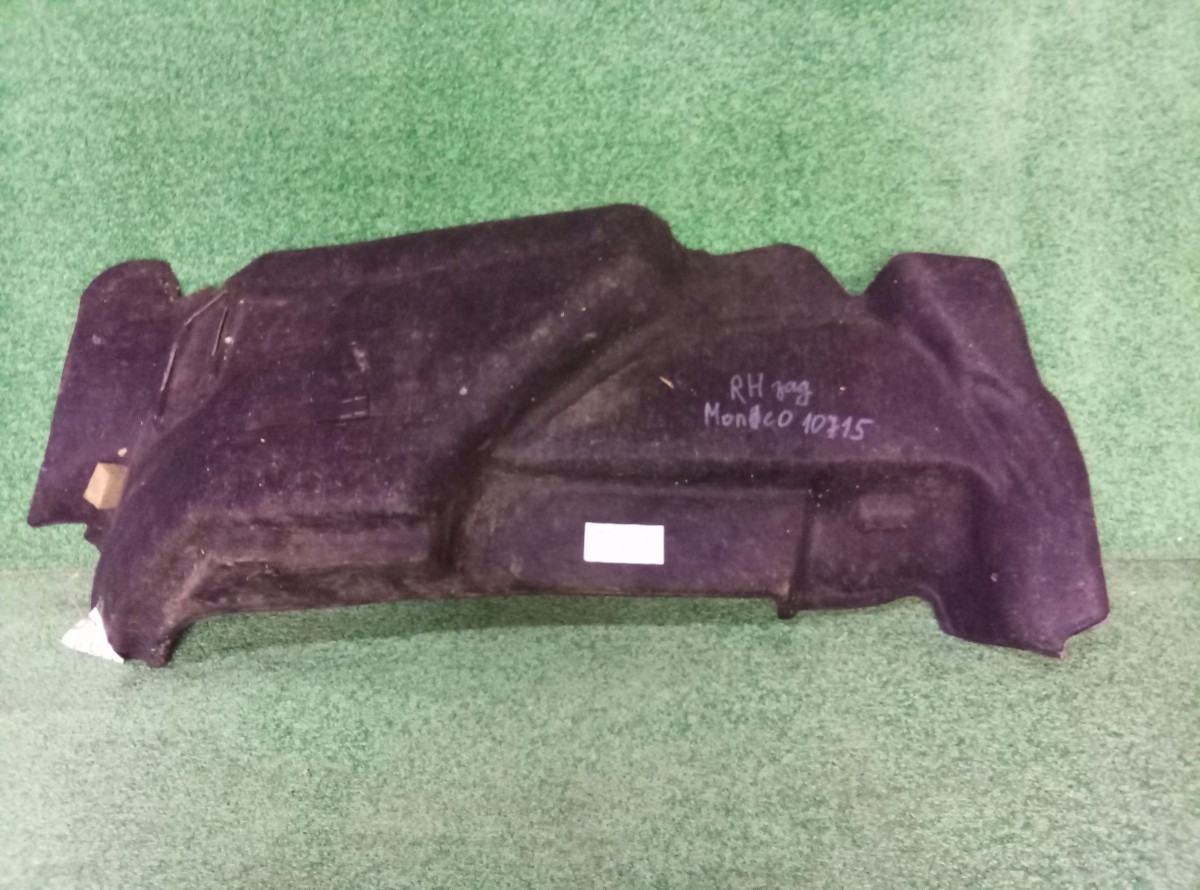 Обшивка багажника правая Ford Mondeo  на Ford Mondeo 4