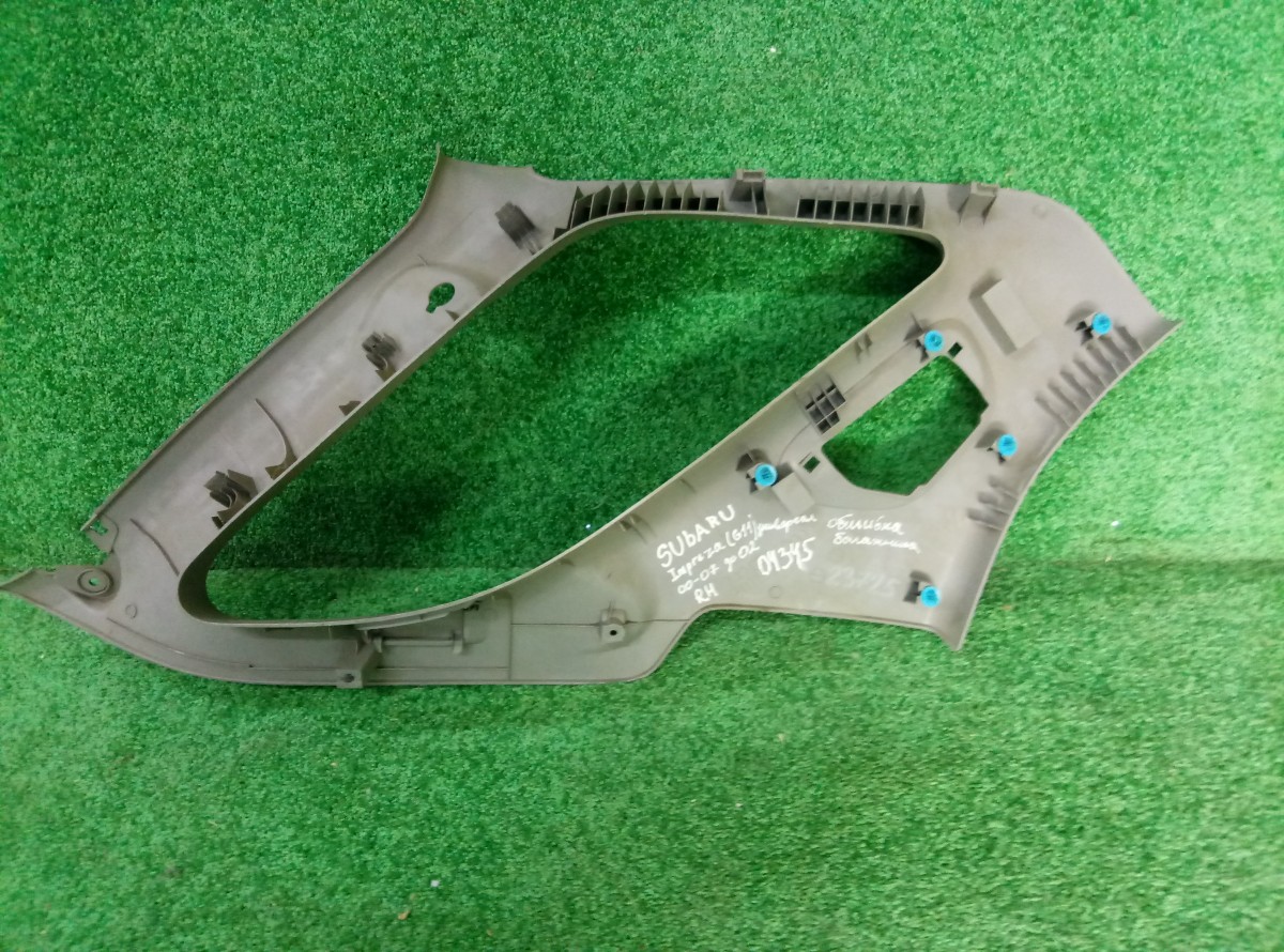 Обшивка багажника правая Subaru Impreza G11 на Subaru Impreza 