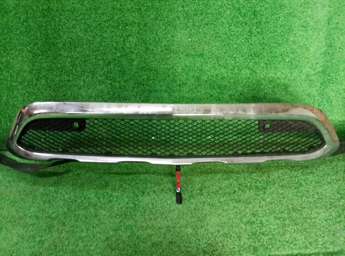 Накладка переднего бампера Mercedes GLC X253   A2538851625     A2538850565 на Mercedes-Benz GL-Class X164