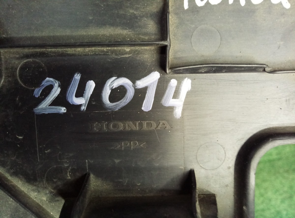 Накладка переднего бампера Honda CRV  на Honda CR-V 