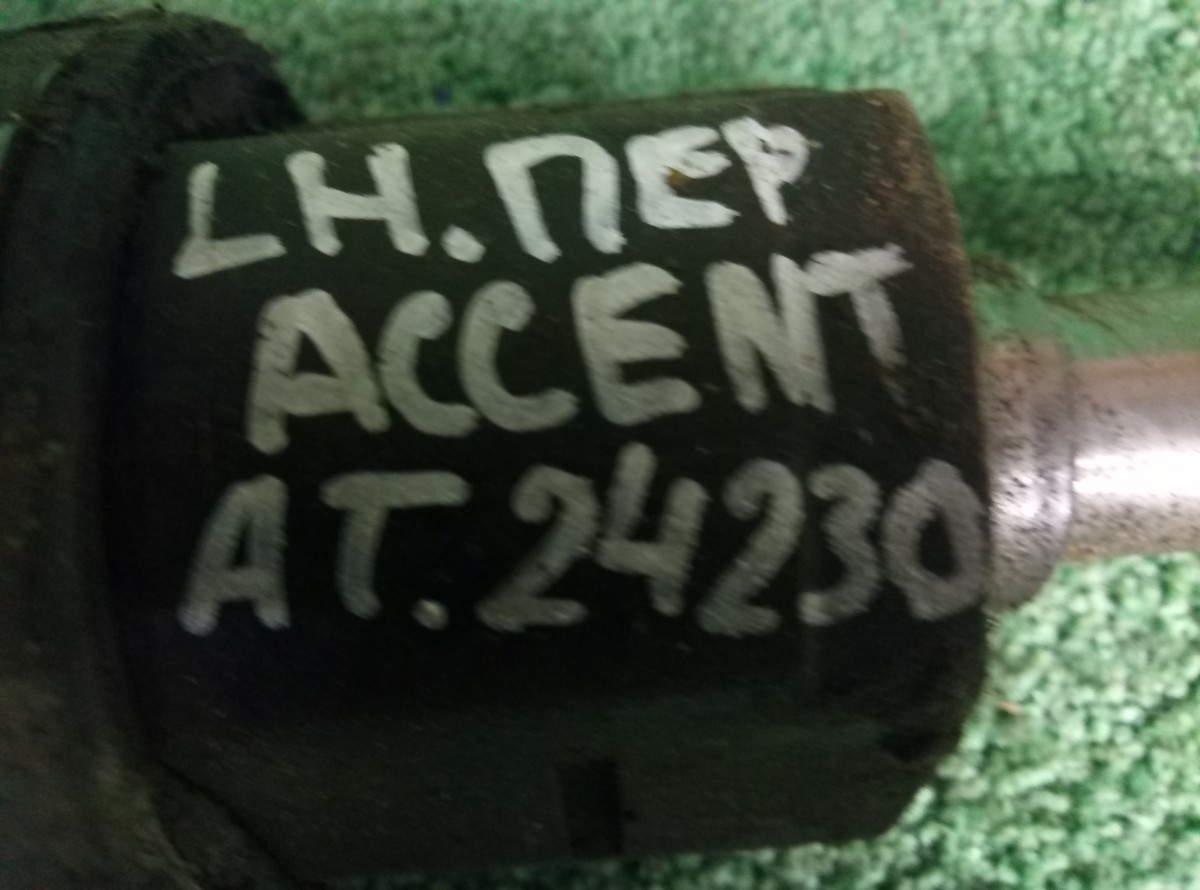 Приводной вал левый Hyundai Accent AT на Hyundai Accent 