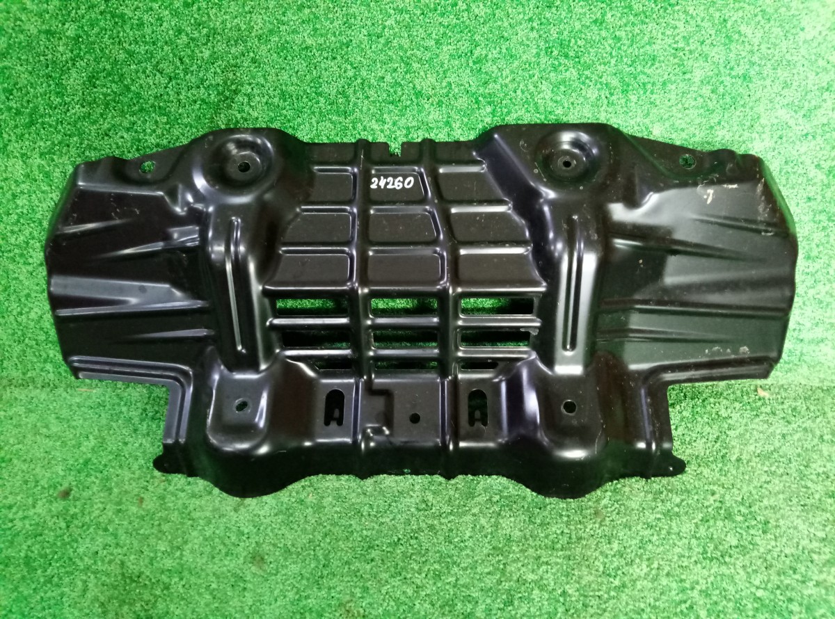 Защита двигателя TOYOTA FORTUNER 2  на Toyota Land Cruiser 200