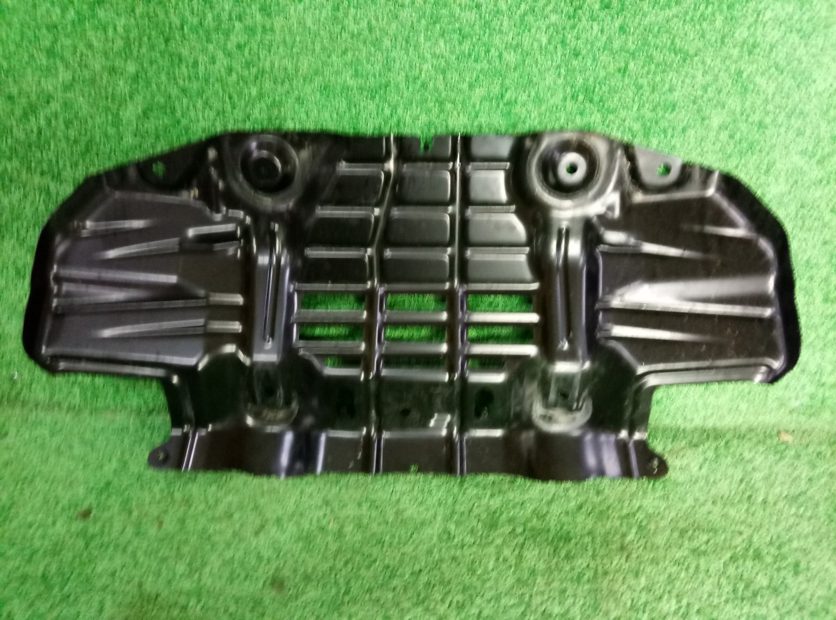 Защита двигателя TOYOTA FORTUNER 2  на Toyota Land Cruiser 200