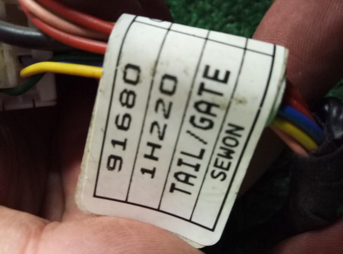 Проводка двери багажника Kia Ceed  на Kia Ceed (ED)