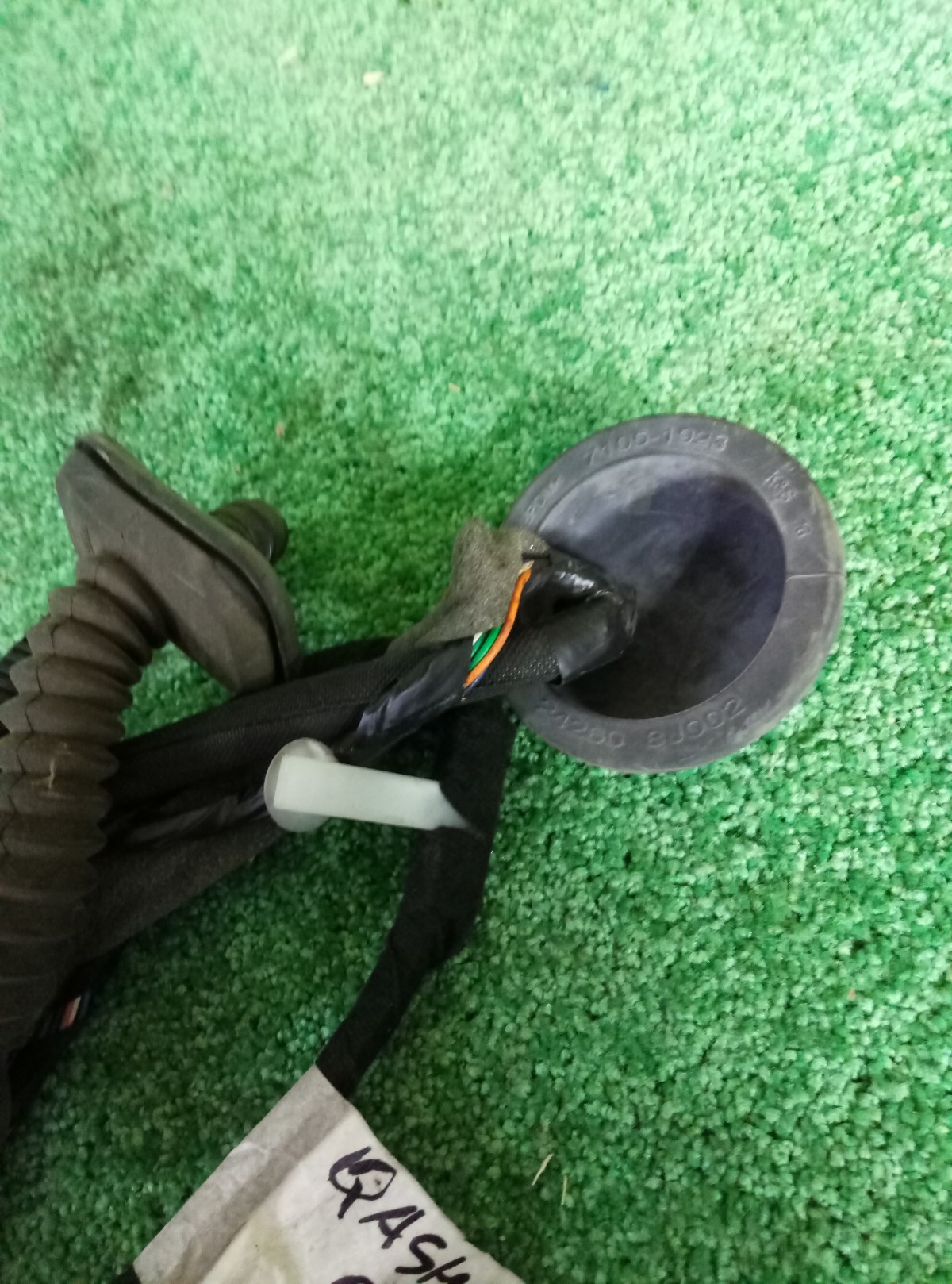 Проводка двери передней правой Nissan Qashqai J10 на Nissan Qashqai J10