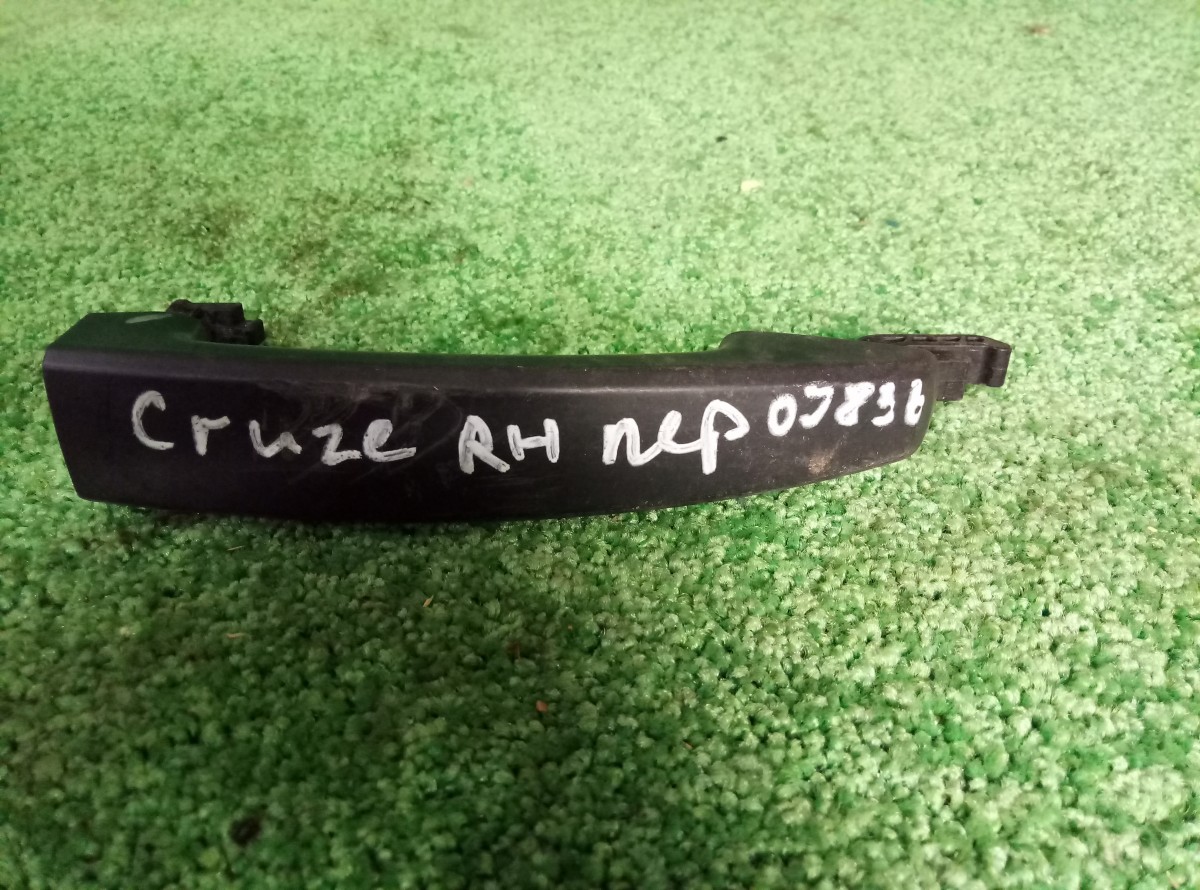Ручка двери передней правой Chevrolet Cruze на Chevrolet Cruze