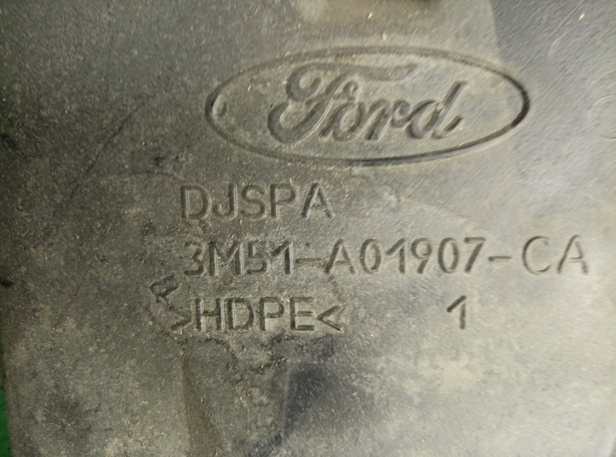 Воздуховод левый Ford Focus 2 на Ford Focus 2