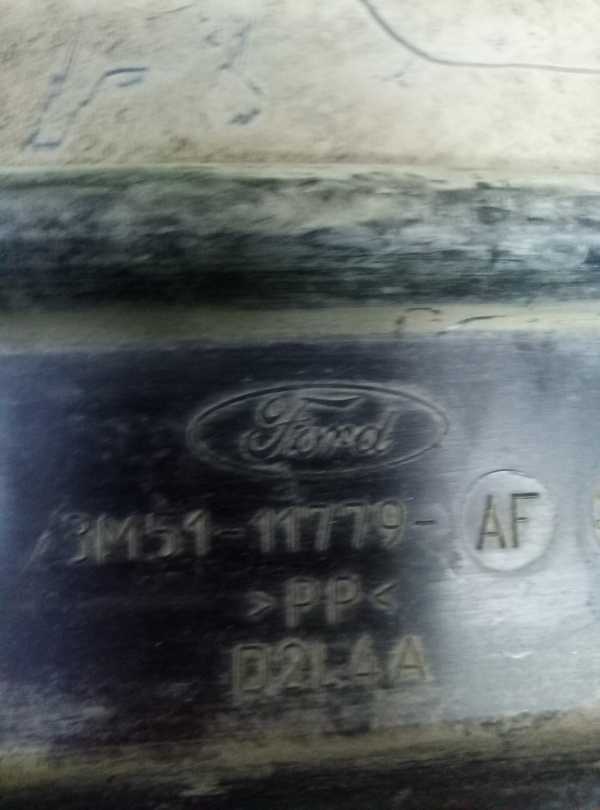 Пыльник двигателя Ford Focus 2 [3M5111779] на Ford Focus 2