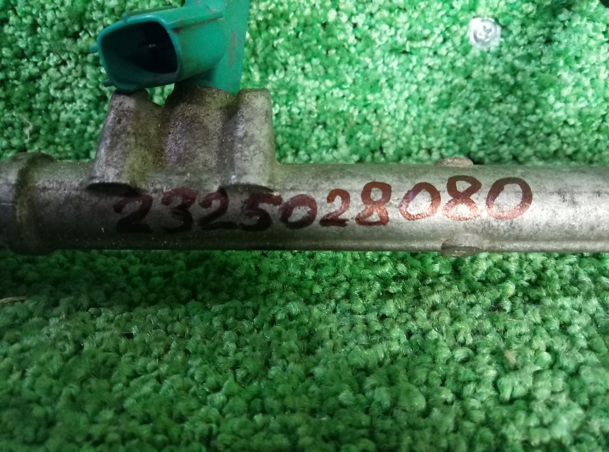 Рейка Toyota Estima 2325028080 2AZ-FE на Toyota Land Cruiser Prado 120