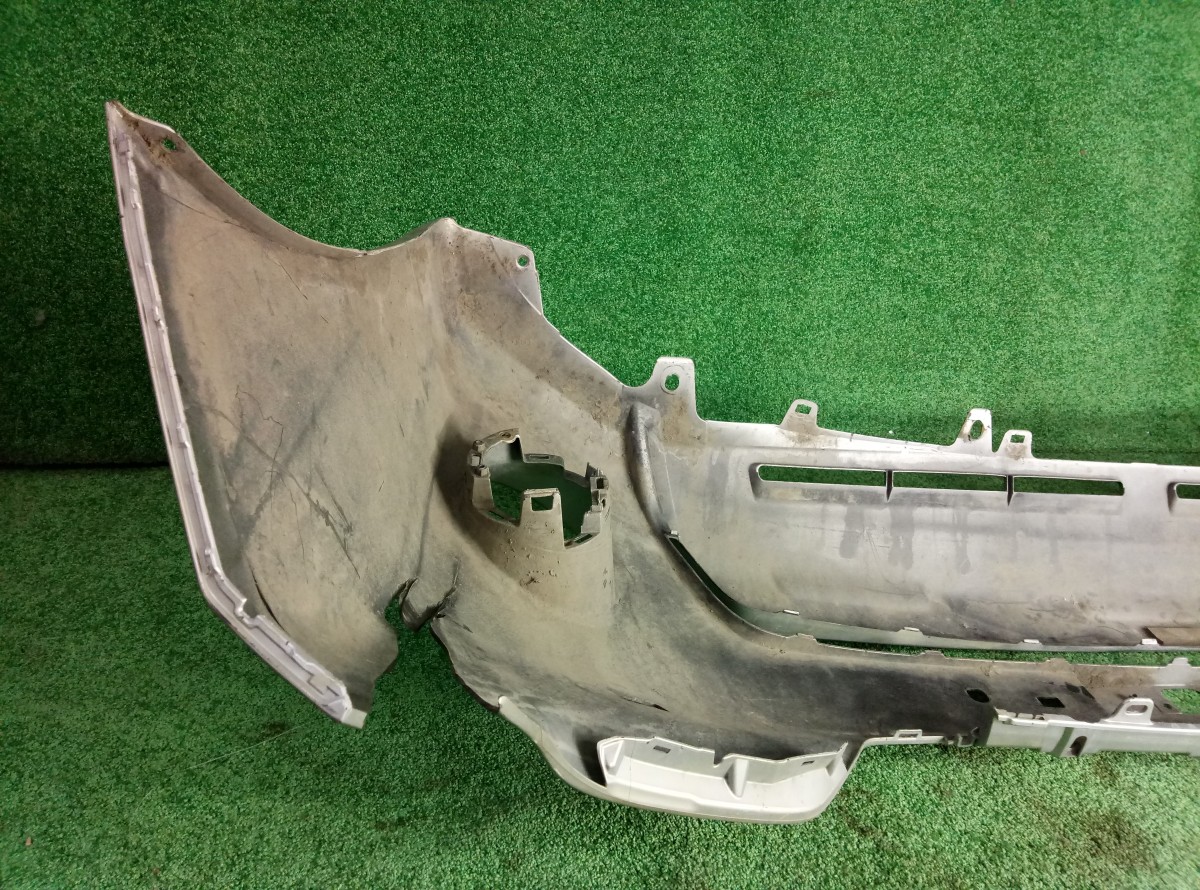 Бампер передний Toyota Land Cruiser Prado 150 на Toyota Land Cruiser Prado 150
