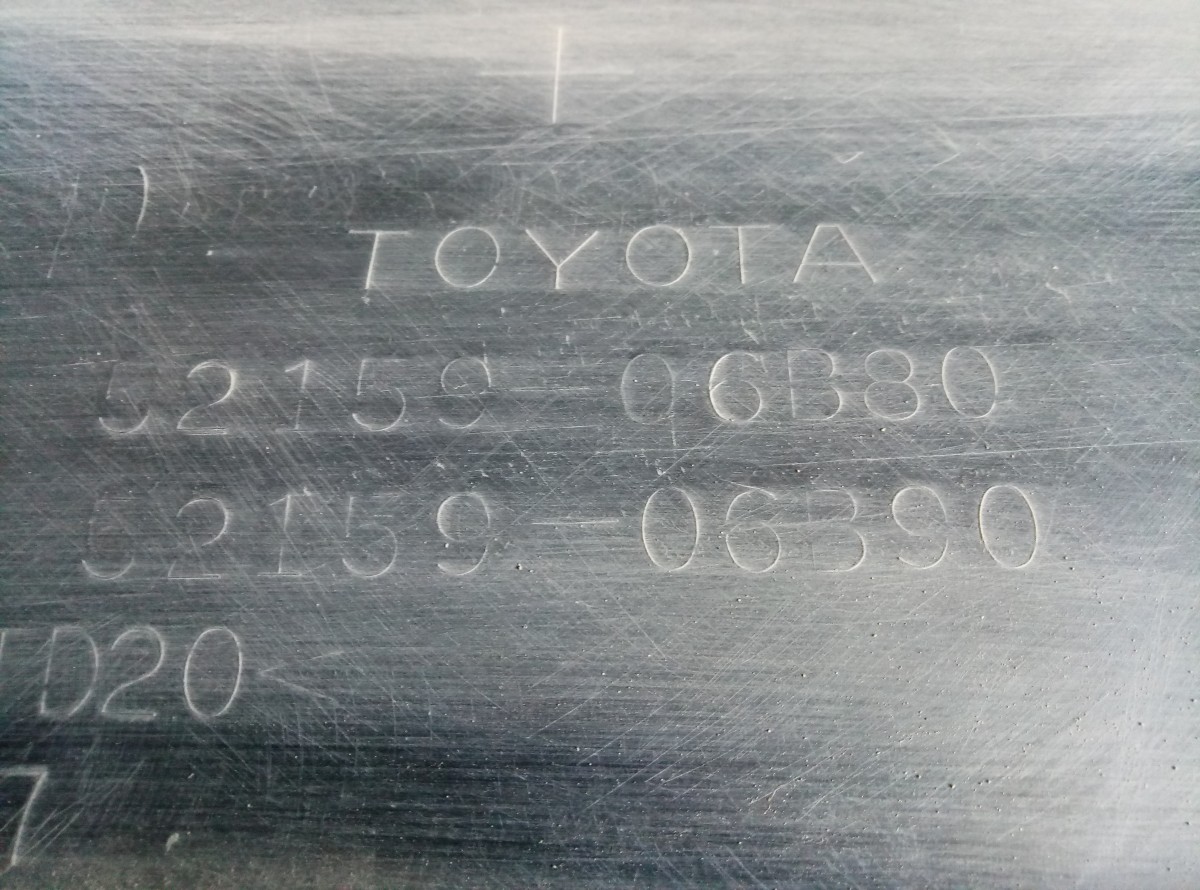 Бампер задний Toyota Camry XV70  на Toyota Camry V50