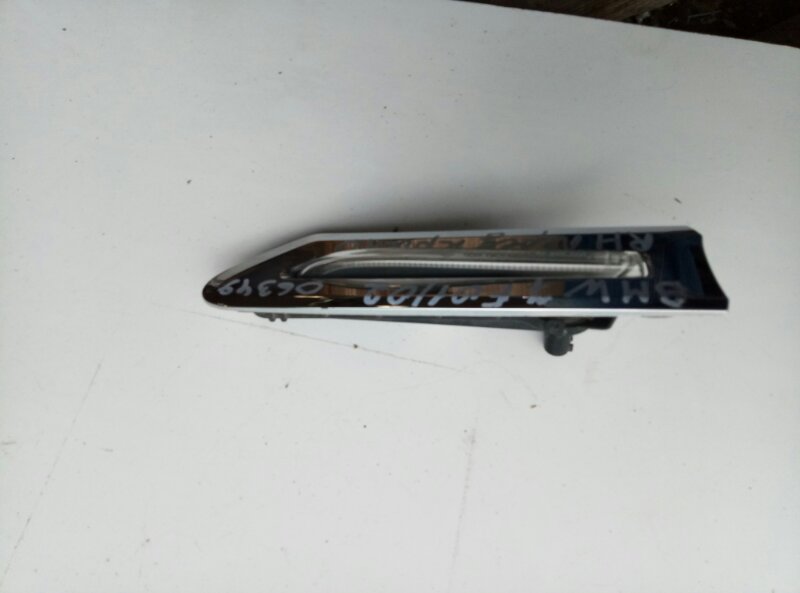 Повторитель на крыло правый желтый BMW 7-Series F01,F02,F04 2008-2012 на BMW 7-Series F01,F02,F04