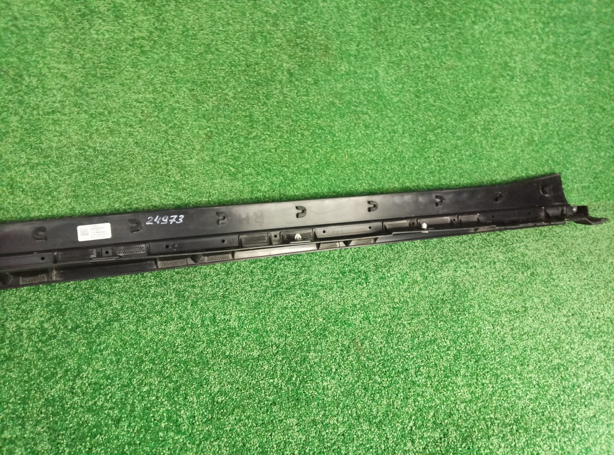 Молдинг порога GM 84796618 на Opel Astra H