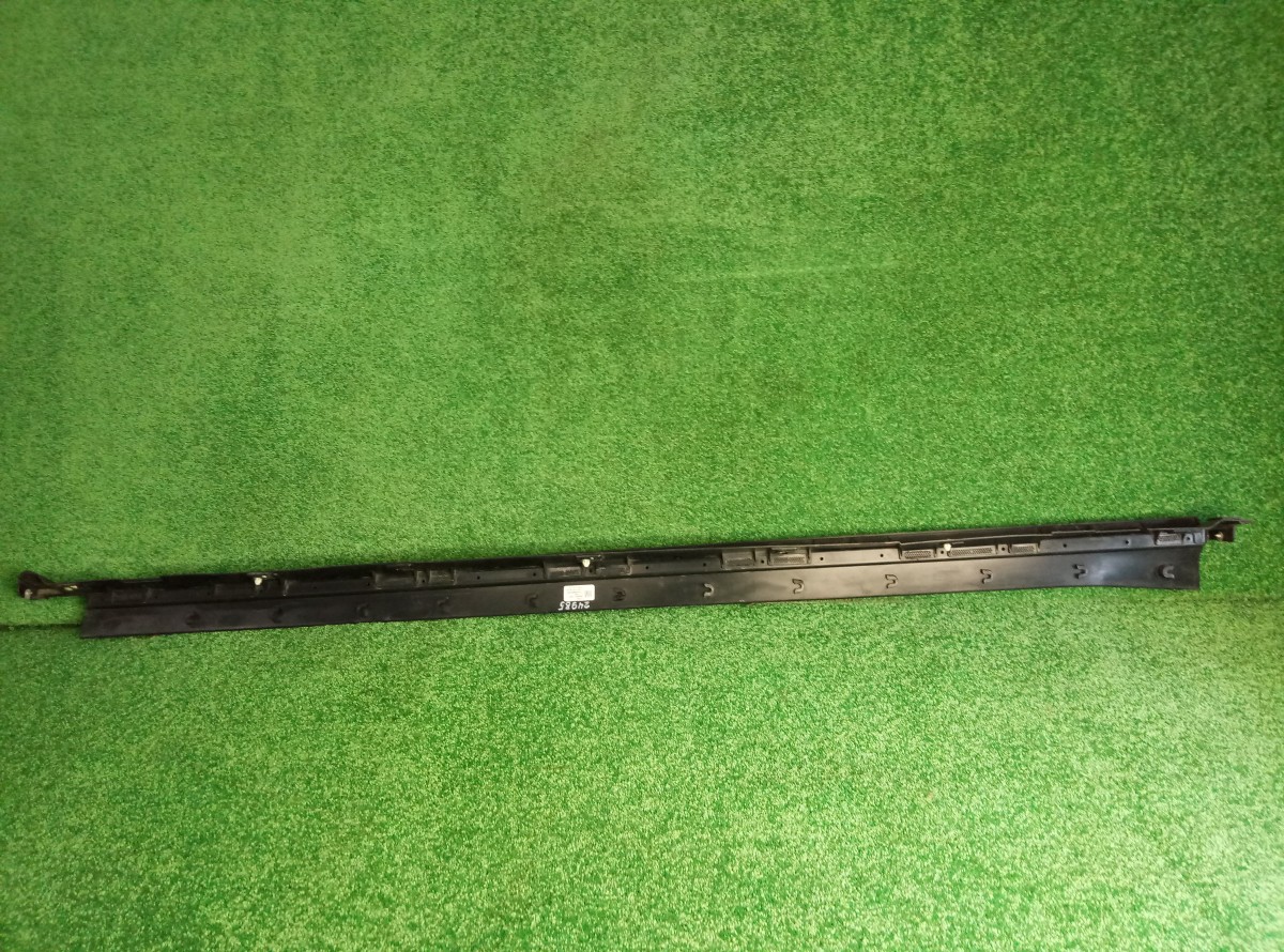 Молдинг порога GM 84796618 на Opel Zafira 3 (C)