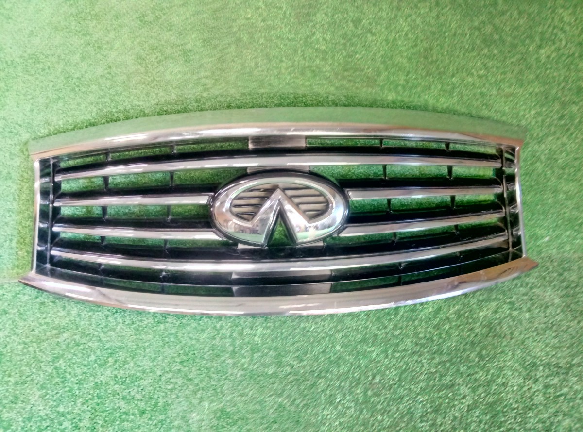 Решетка радиатора Infiniti Jx35 L50    623103JA0A на Audi Q5 8R