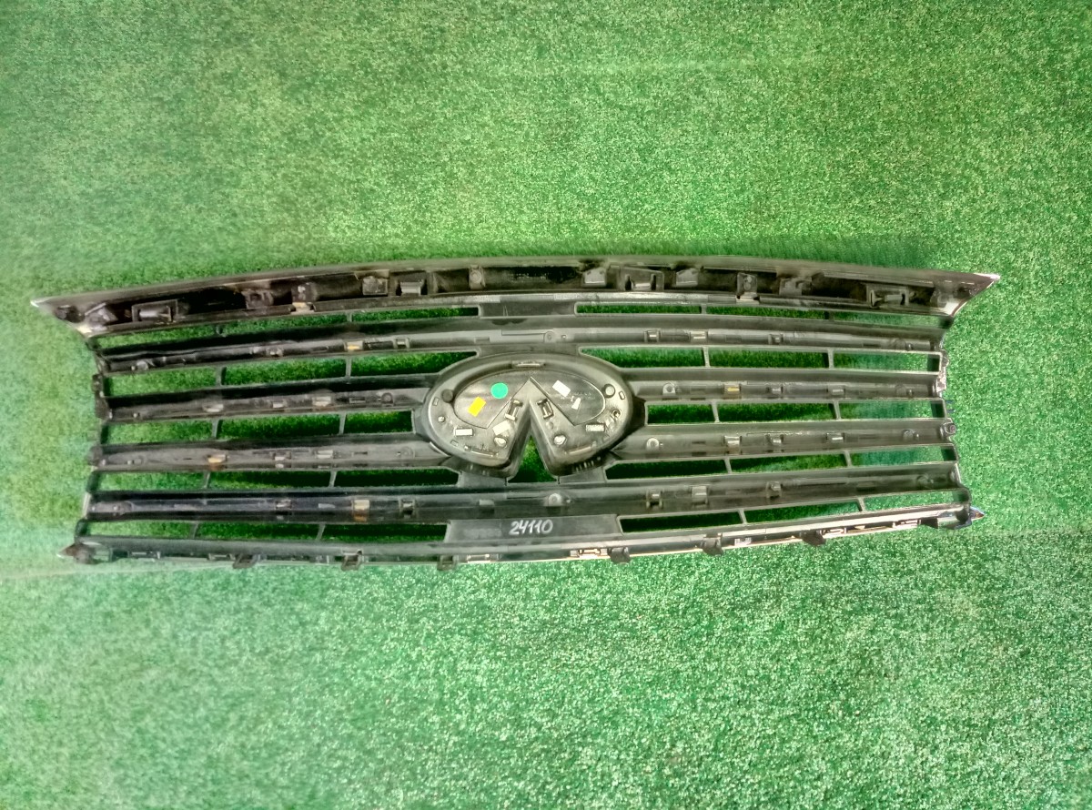 Решетка радиатора Infiniti Jx35 L50    623103JA0A на Audi Q5 8R