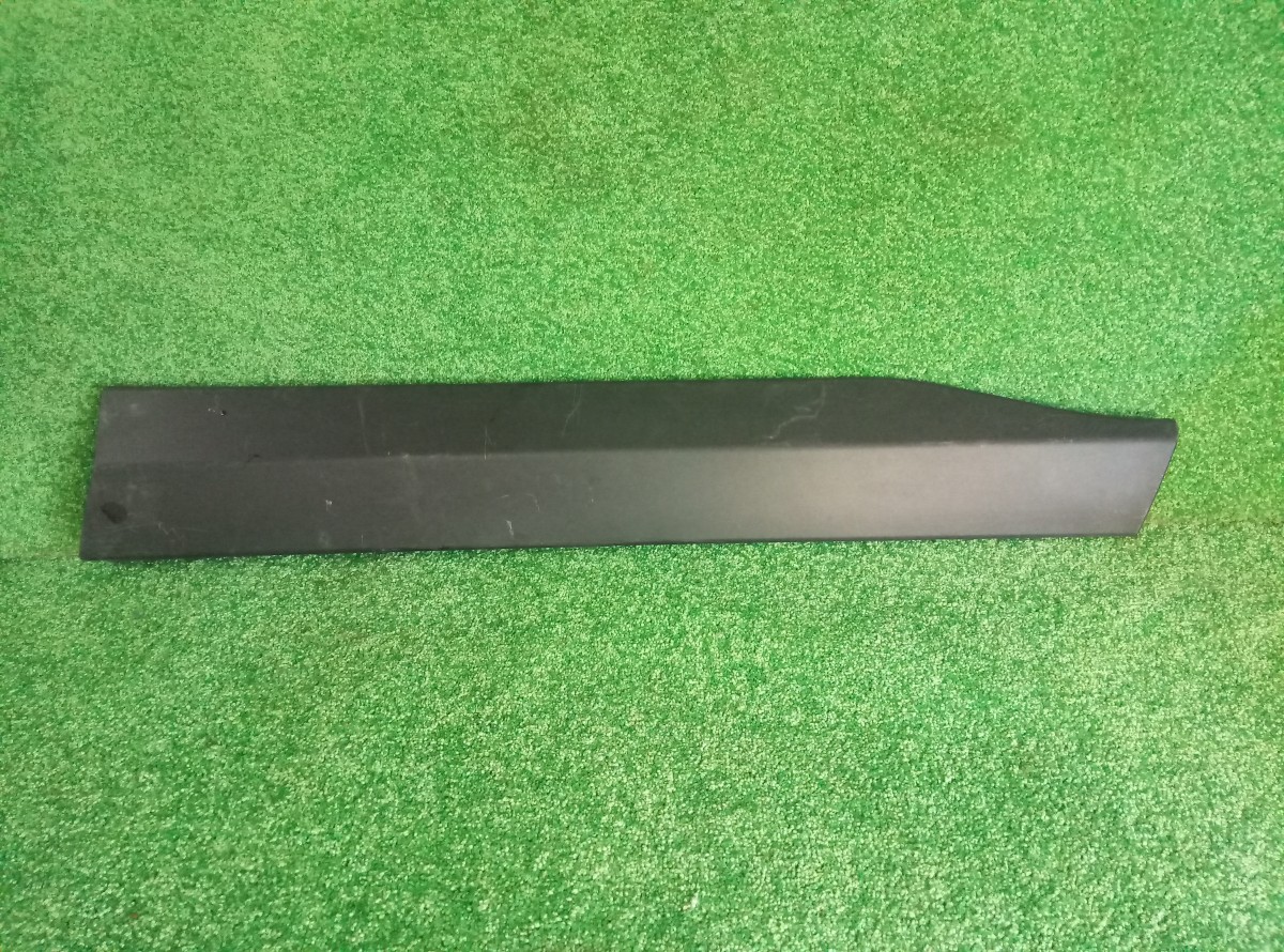 Молдинг двери правый передний Toyota RAV 4 XA50 на Toyota RAV 4  (CA40)