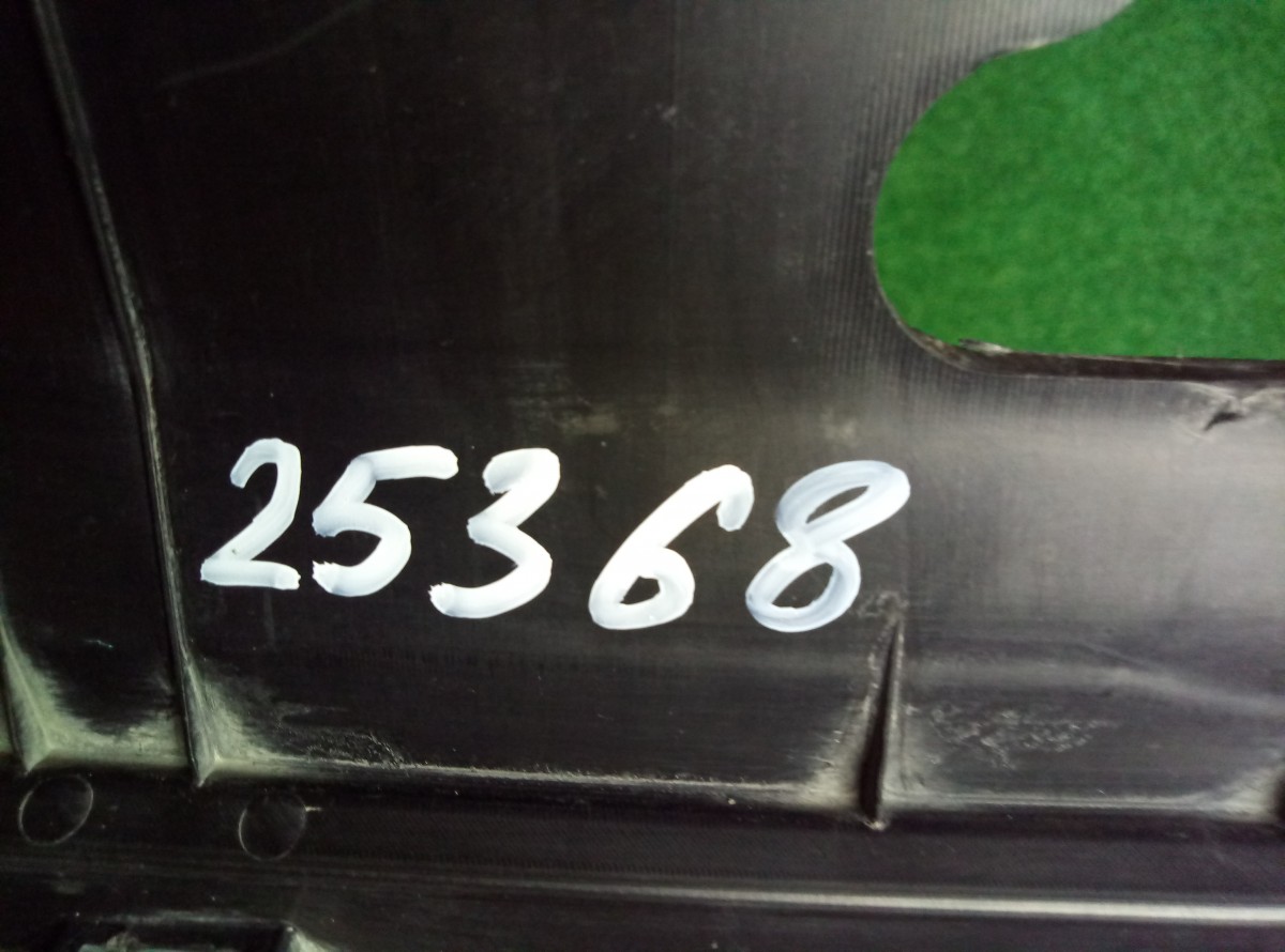 Решетка радиатора Kia Rio 2 JB 2005-2011  на Kia Rio 2
