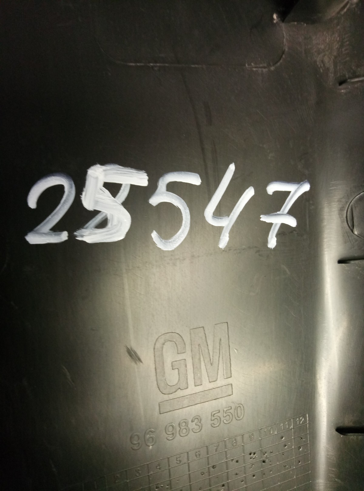 Обшивка стойки правая задняя Chevrolet Cruze J300  на Chevrolet Cruze