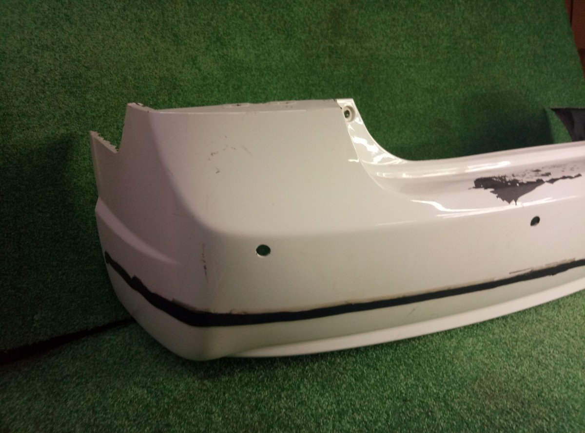 Бампер задний Honda Civic 4D 06-12  на Honda Civic IX