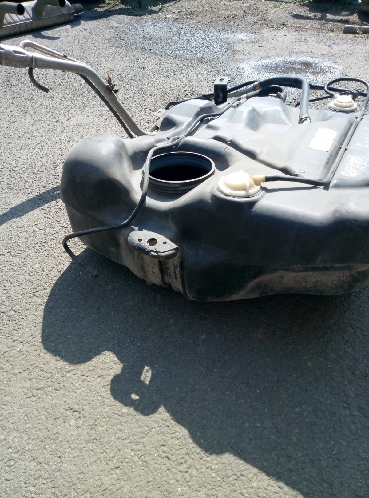 Бак топливный Ford Focus 2 хэчбек  на Ford Focus 2