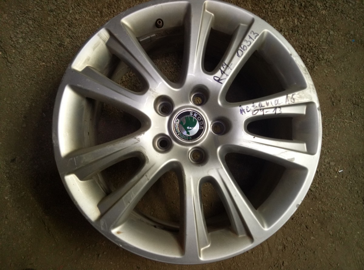 Диск колесный Skoda Octavia R17 2004-2013 на Skoda Octavia 