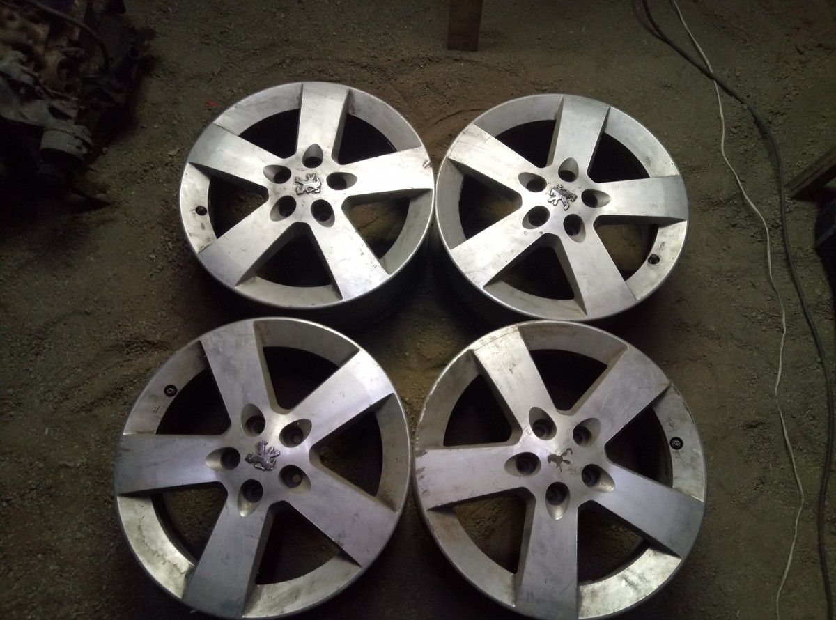 Диск колесный PEUGEOT 7J*17CH5 ET48 (комплект) на Peugeot 107
