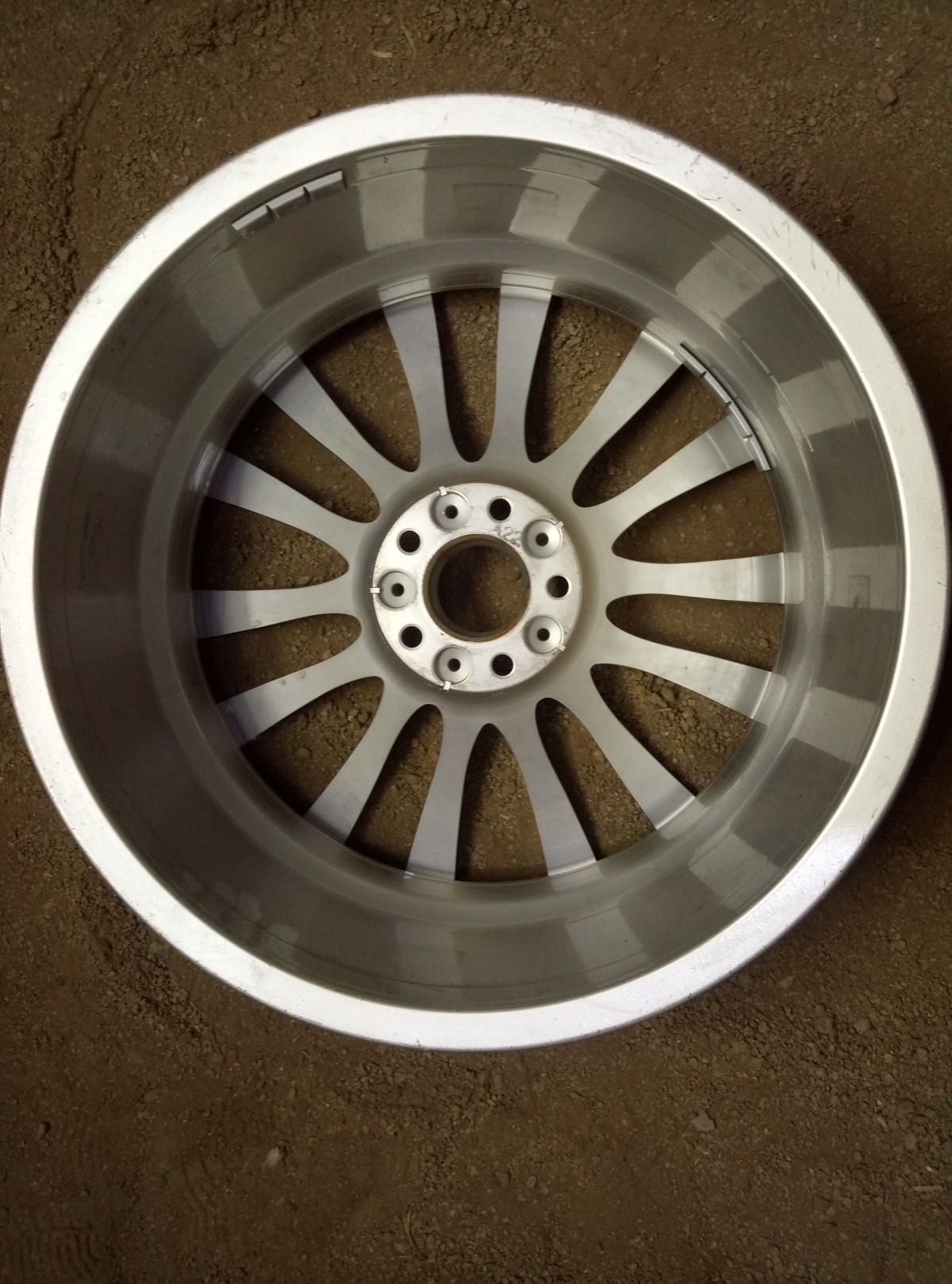 Диск колесный BMW F12 2009 R21 на BMW 6-Series F06,F13,F12