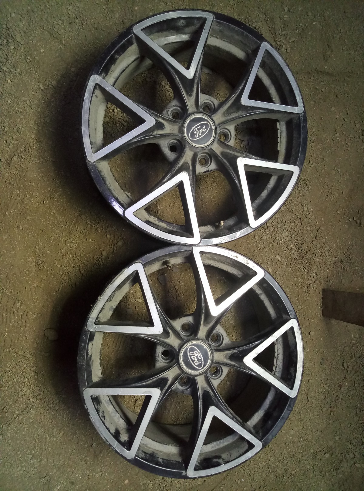 Диск колесный Ford Focus 3 R16 на Ford Focus 3