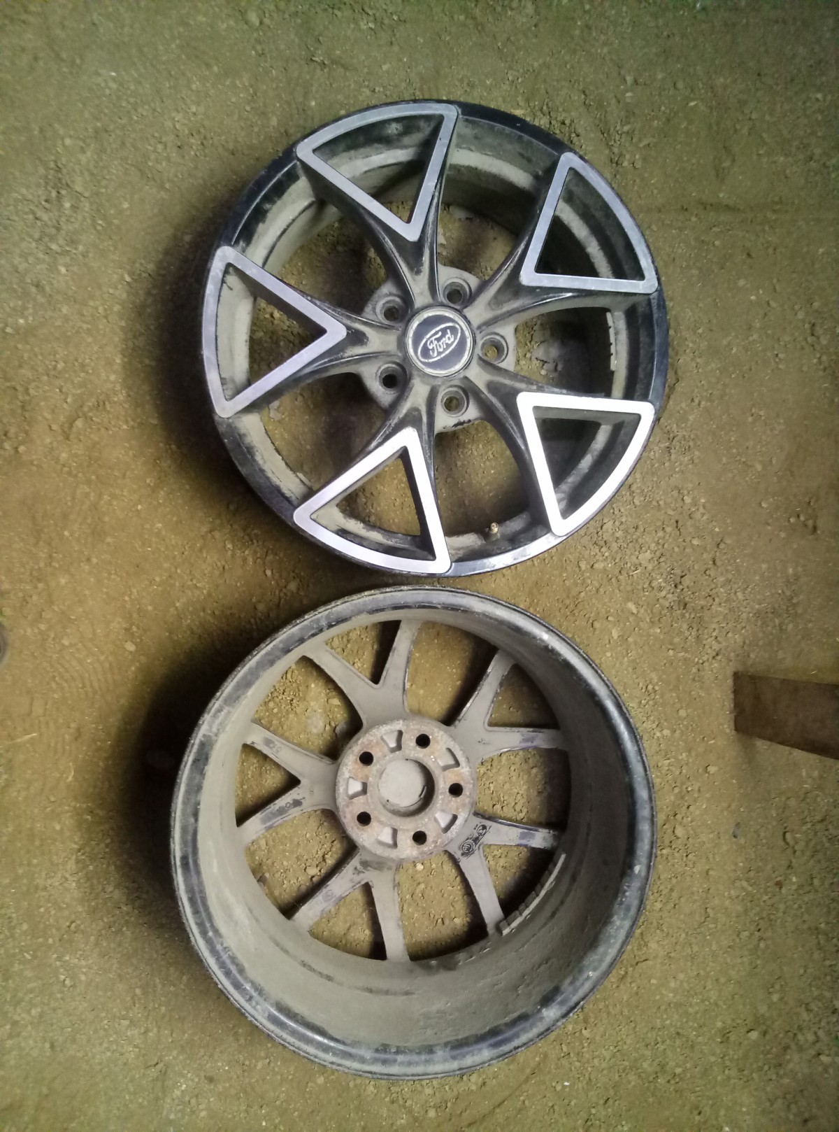 Диск колесный Ford Focus 3 R16 на Ford Focus 3